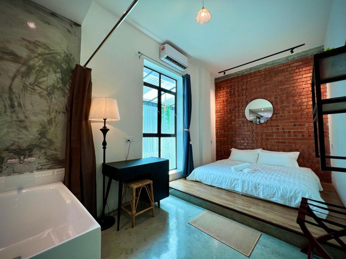 Dosomething Guest House 8 Ipoh Esterno foto